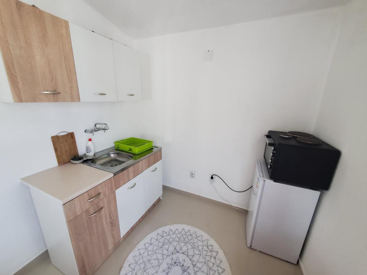 Apartmani Liki 乌尔齐尼 外观 照片