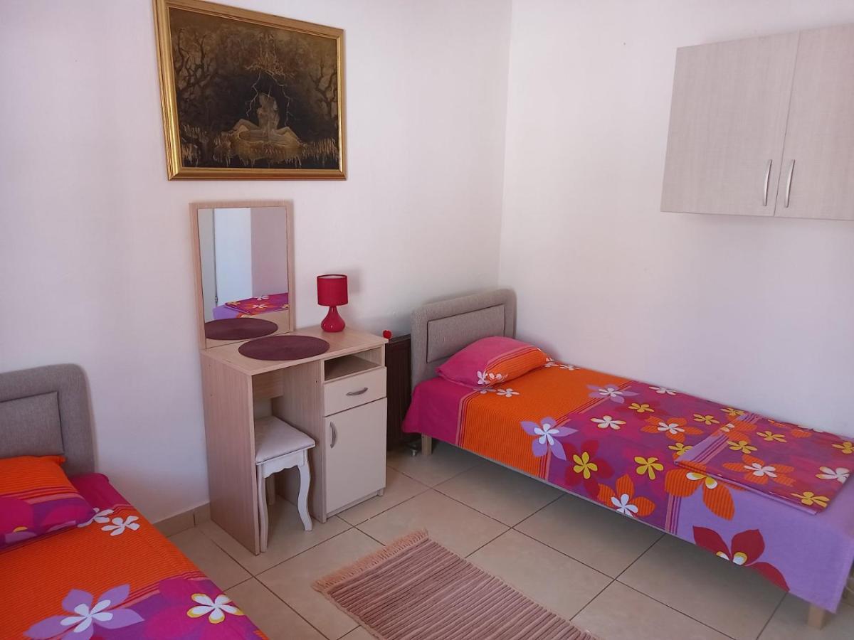 Apartmani Liki 乌尔齐尼 外观 照片