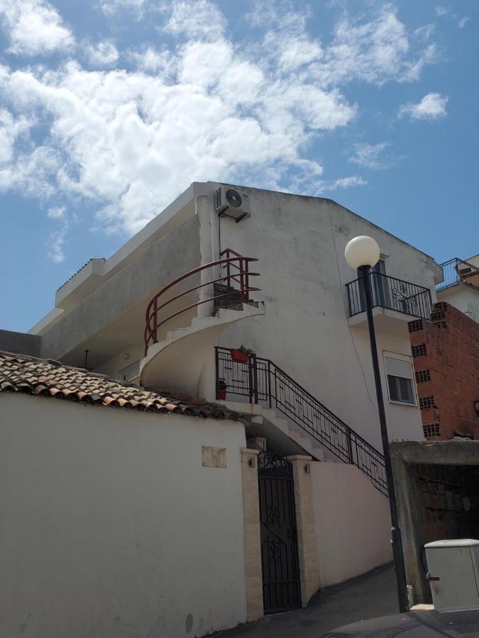 Apartmani Liki 乌尔齐尼 外观 照片