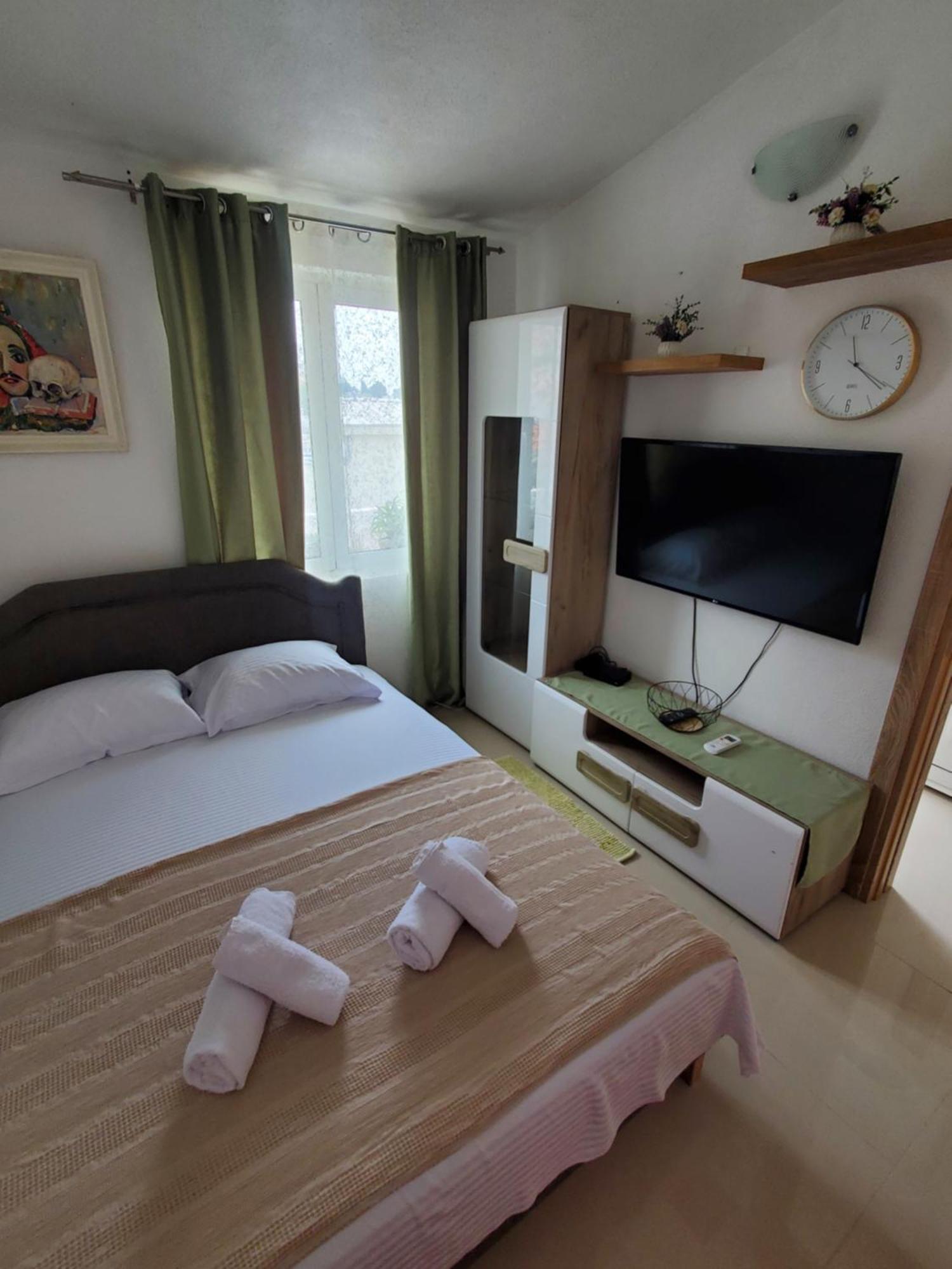 Apartmani Liki 乌尔齐尼 外观 照片